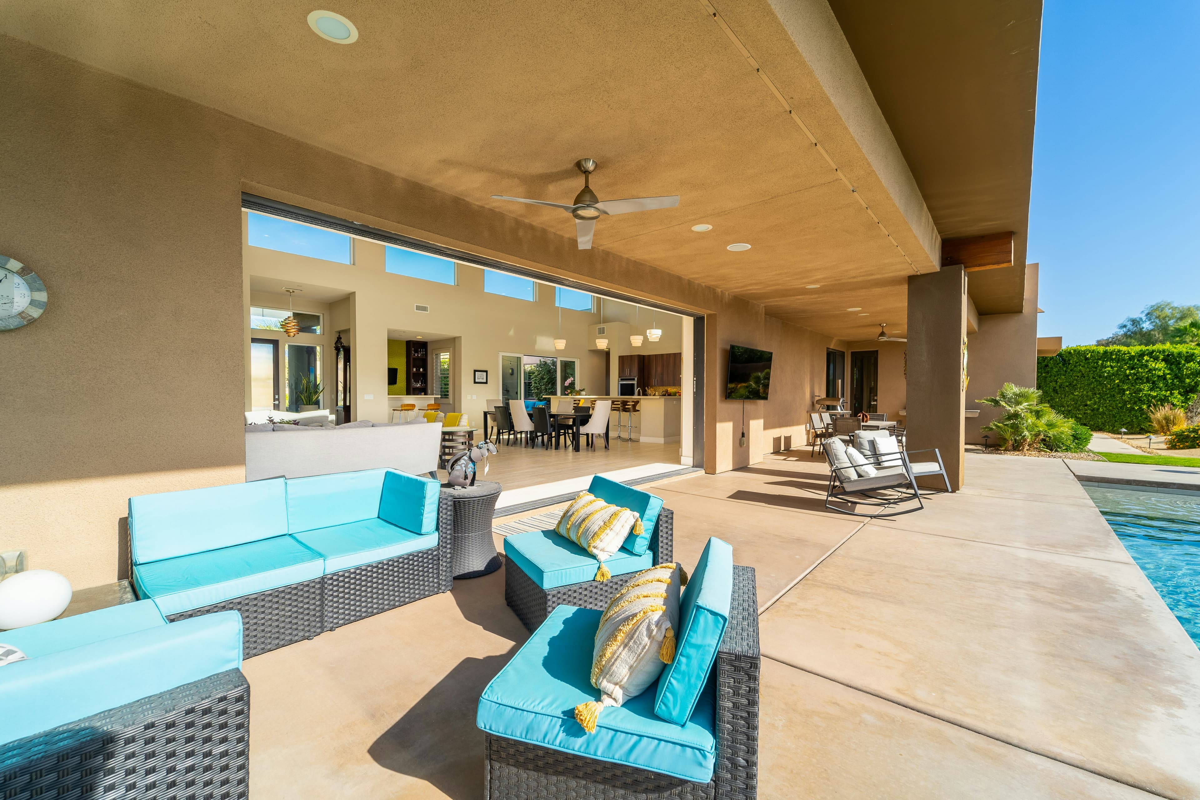 Urban Crest Apartments